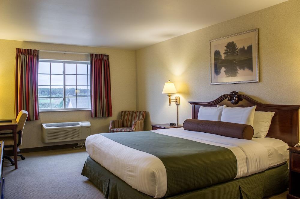 Boarders Inn & Suites By Cobblestone Hotels - Shawano Esterno foto