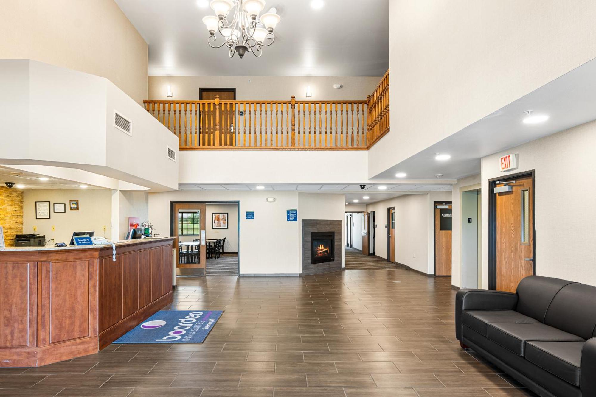 Boarders Inn & Suites By Cobblestone Hotels - Shawano Esterno foto